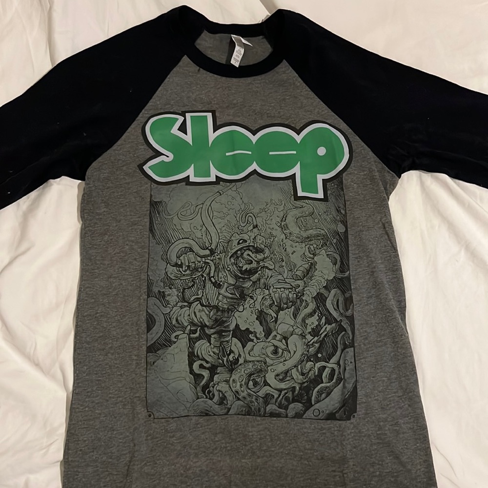 Men’s small baseball concert tee. Sleep. Concert tee Sleep. Sleep the band.